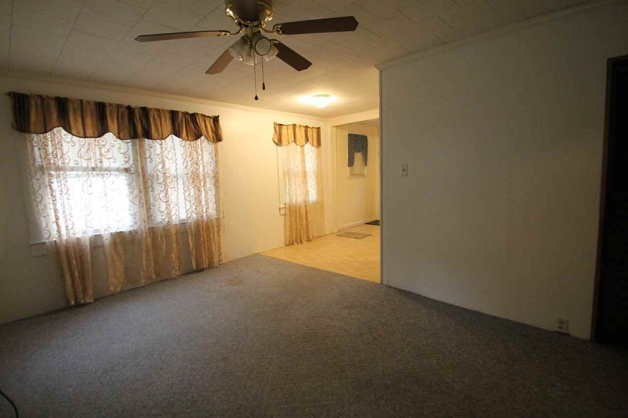 102 Juliet St - Photo 2 of 10