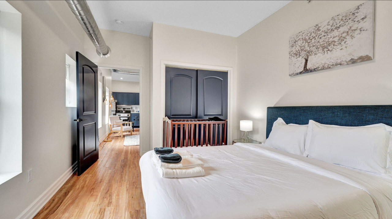 507 Niagara Apartments - Photo 7 of 14