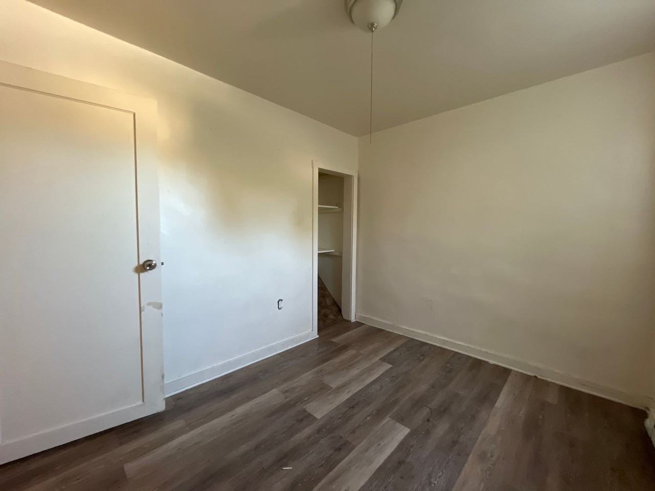 109 S Walnut St - Photo 6 of 13