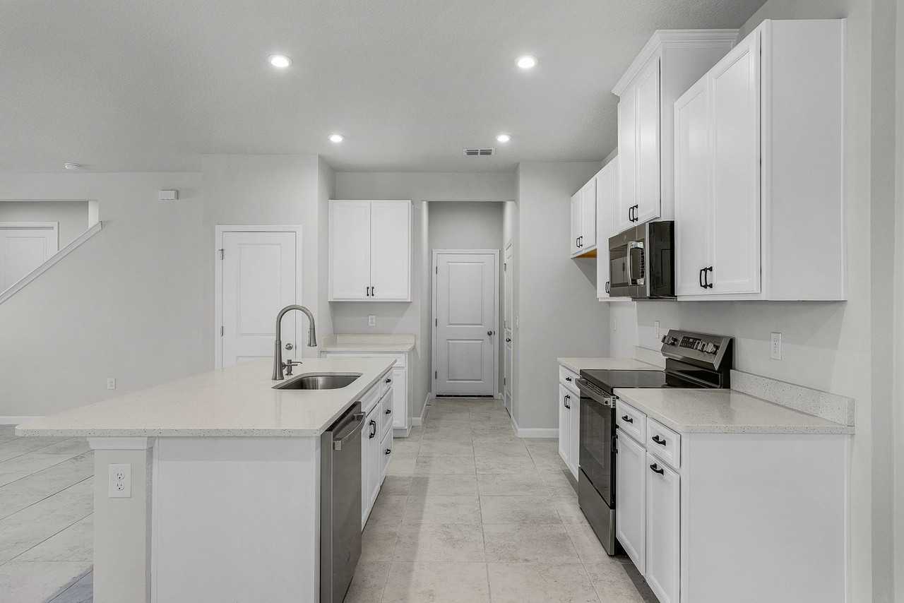 5016 Bear Lake Loop - Photo 6 of 28