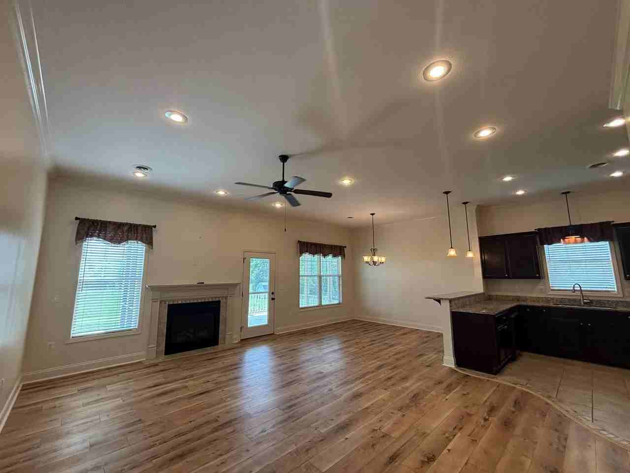 1645 Old Stagecoach Rd - Photo 2 of 15