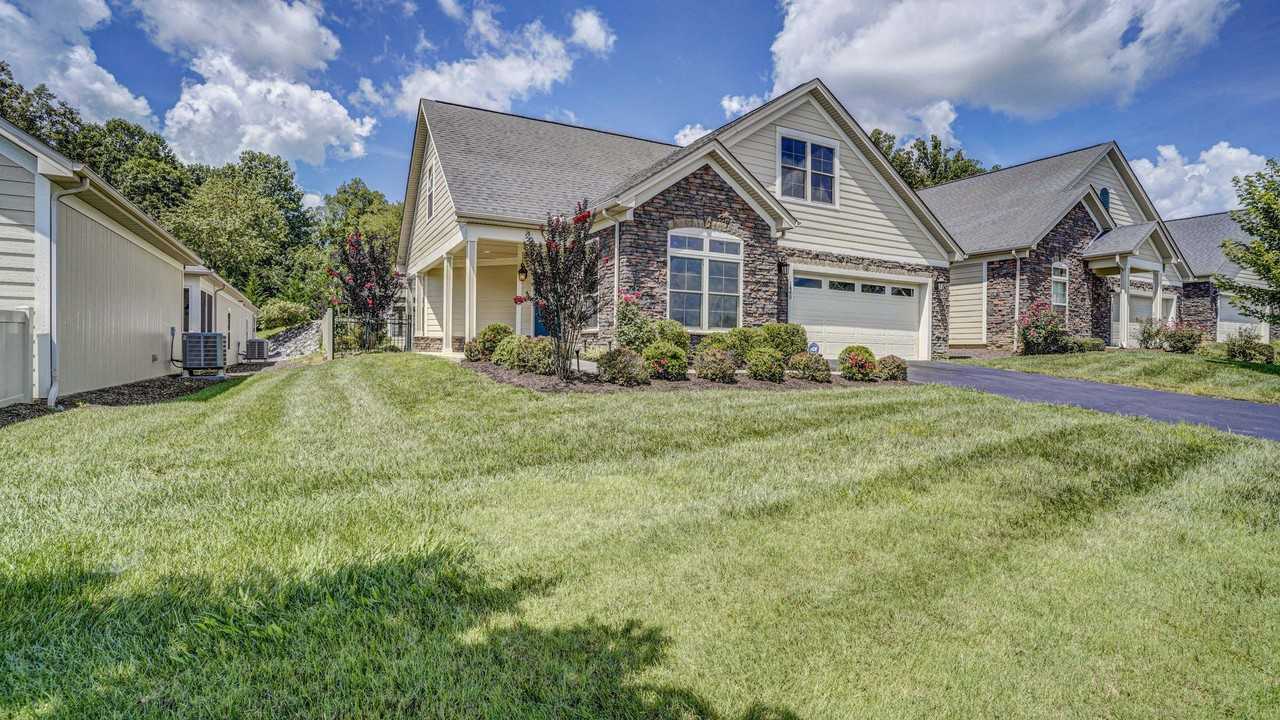 1440 Hatterdale Farm Rd - Photo 3 of 50