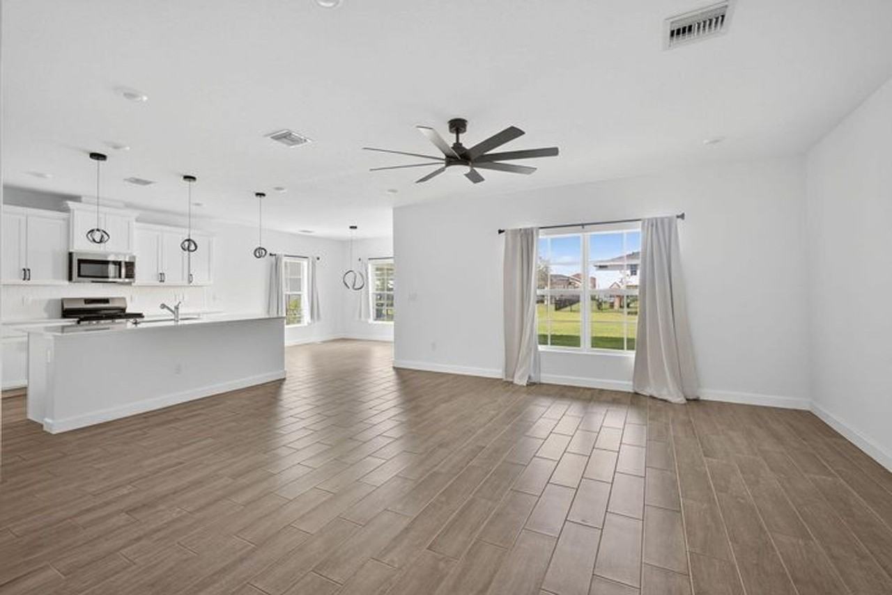 1407 Tangled Orchard Trce - Photo 4 of 23