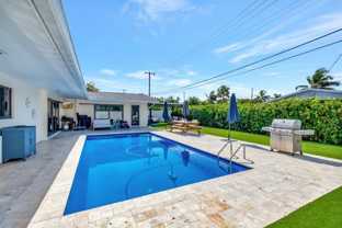502 Sw 28th Ave - Photo 1 of 1