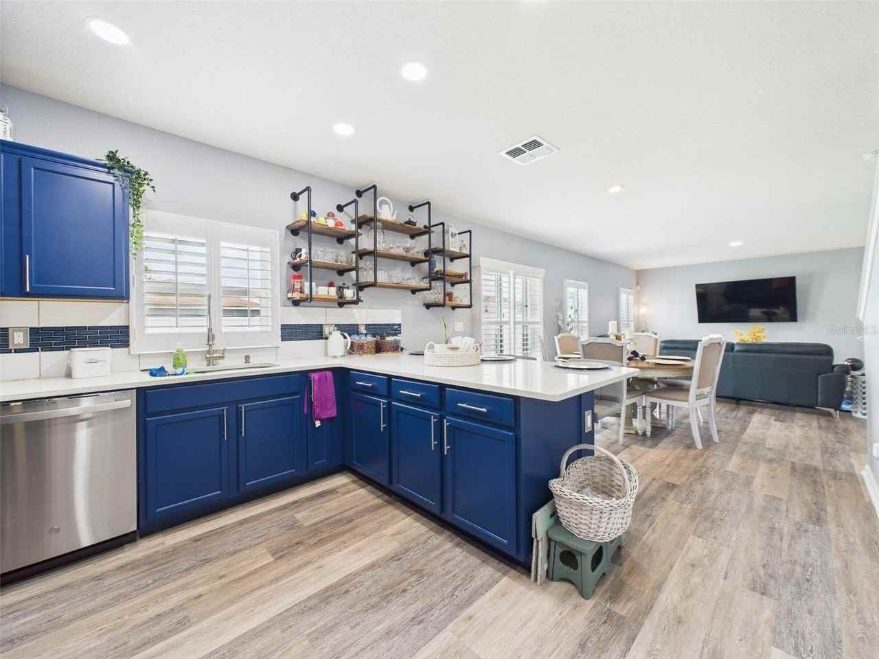 567 Eagle Landing Blvd - Photo 6 of 44