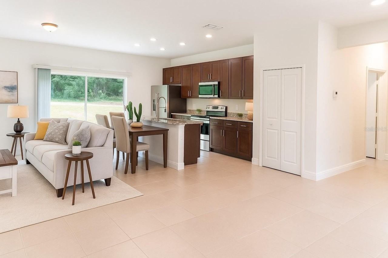 13763 Sw 43rd Cir - Photo 3 of 15