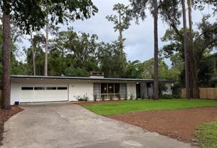813 Nw 22nd St - Photo 1 of 1