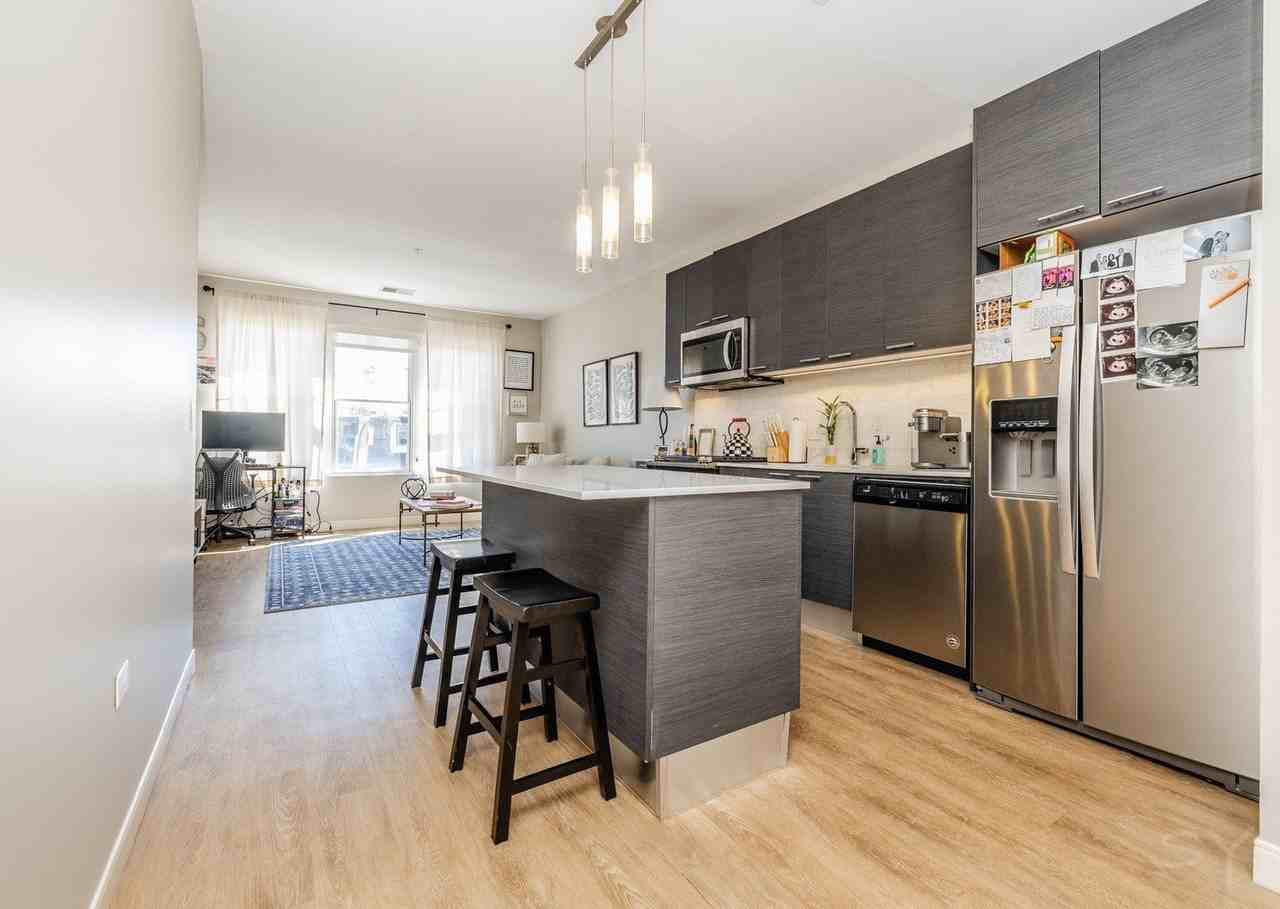 229 Park Ave #202 - Photo 7 of 22