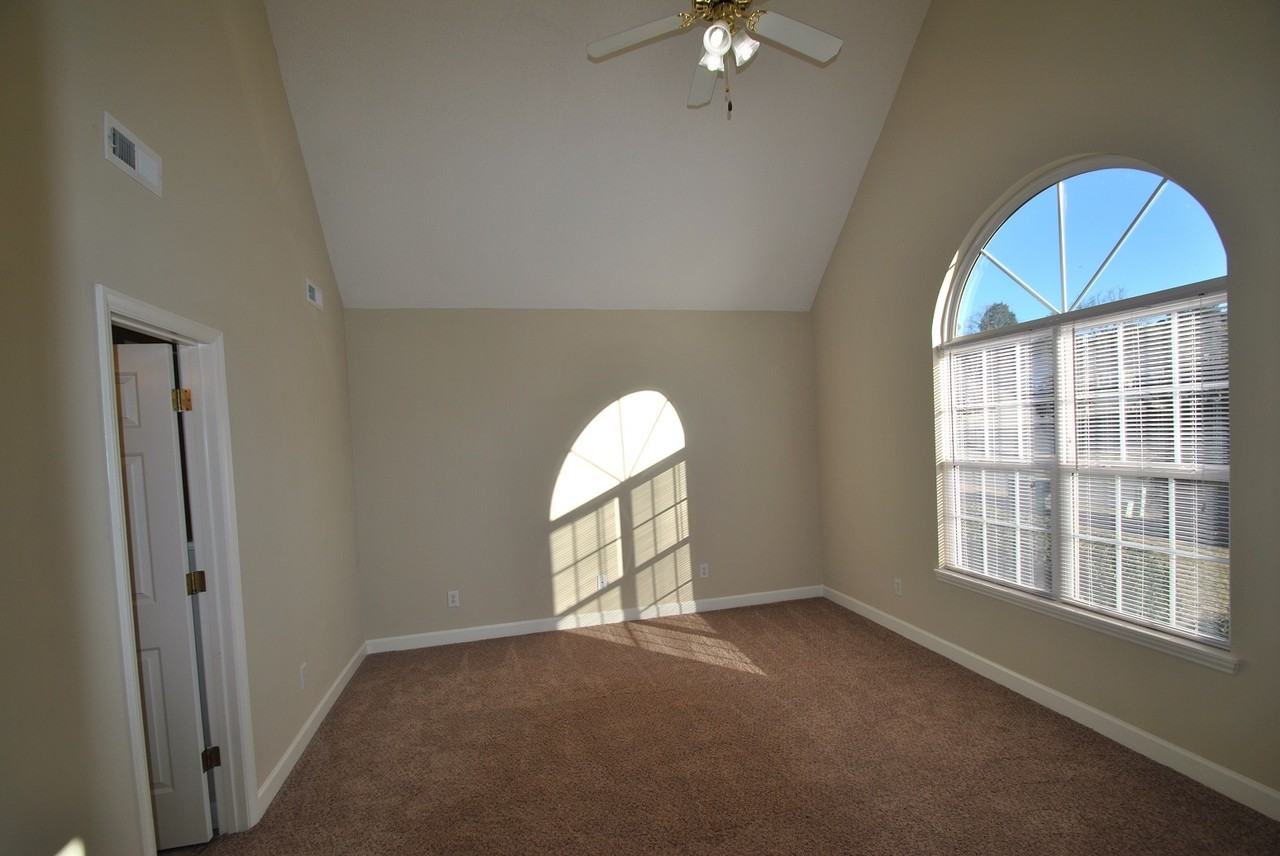 2312 Wood Duck Dr - Photo 3 of 17