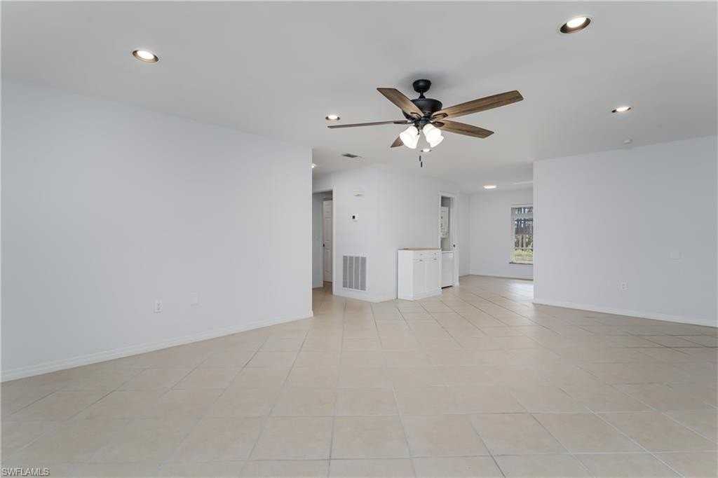 180 Cypress Way E #B212 - Photo 5 of 40