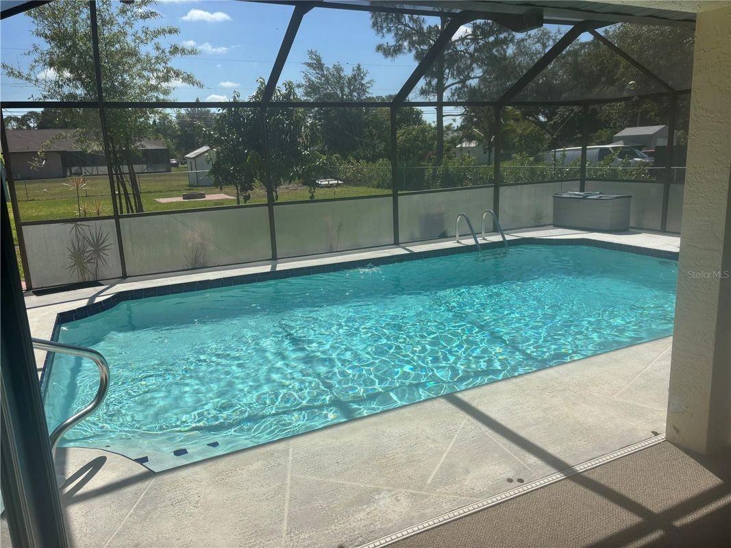 212 Jefferson Ave - Photo 2 of 3