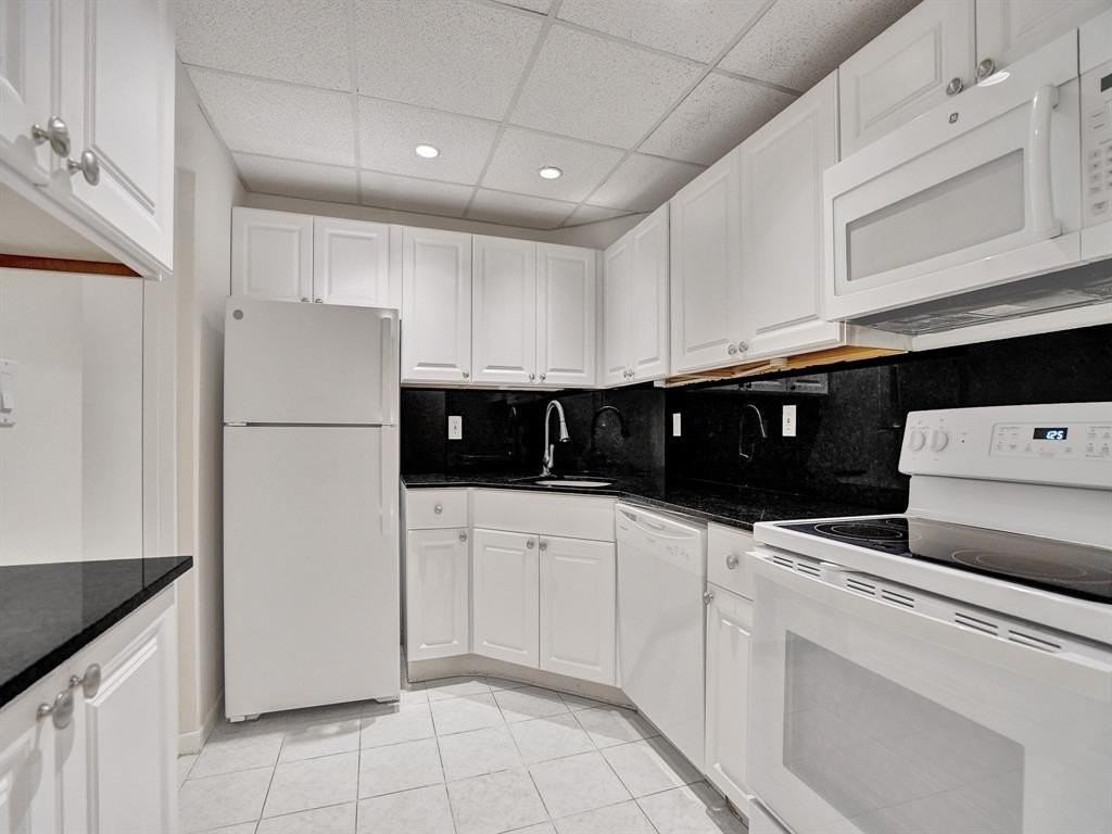 3115 Oakland Shores Drive #E110 - Photo 2 of 46