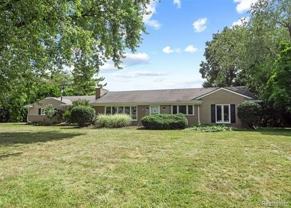 3275 Chickering Ln - Photo 1 of 1