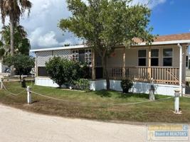 featured image of 195 E Bonnet Cir