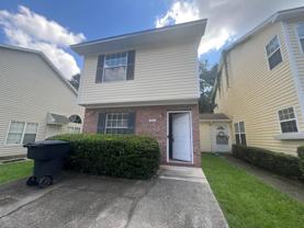 3051 Camelliawood Cir E - Photo 1 of 1