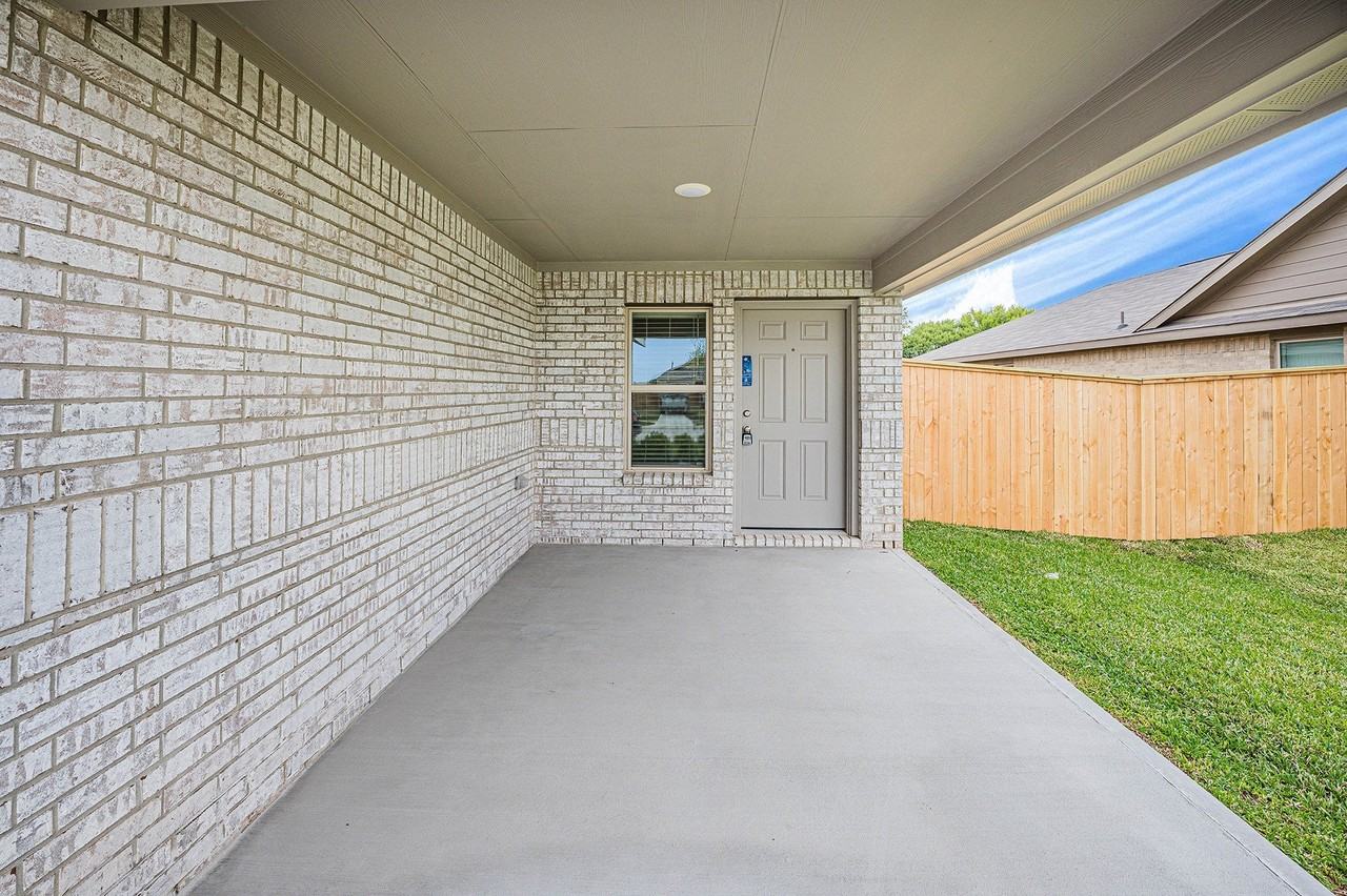 1118 Millers Pass - Photo 3 of 20