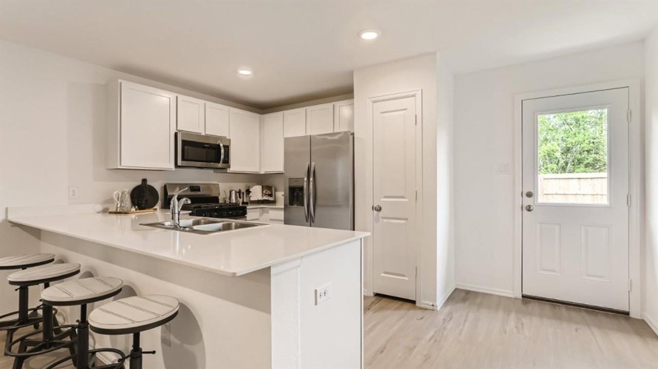 1118 Millers Pass - Photo 6 of 20