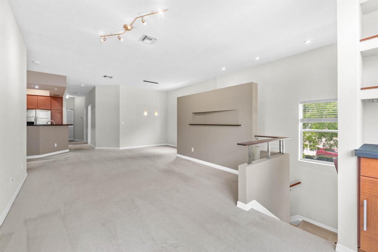 3116 Grandiflori Drive - Photo 7 of 31