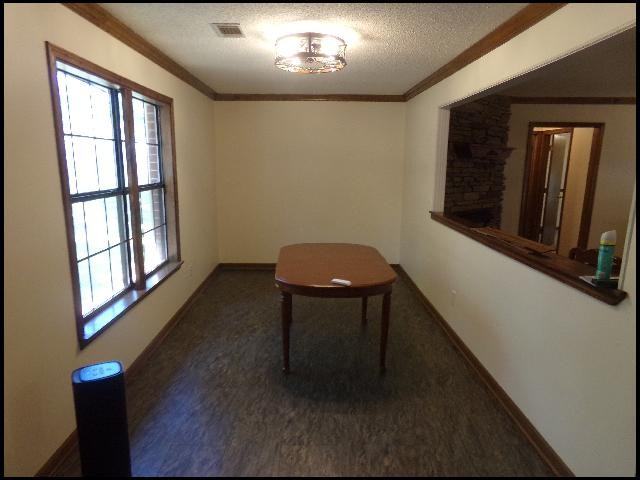 1068 Fox Hunt Trl - Photo 4 of 10