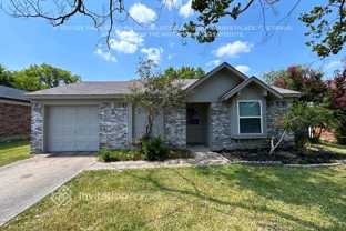 107 Oakridge Dr - Photo 1 of 1