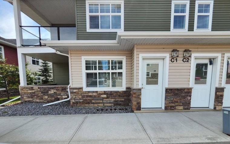 Beautiful Single Unit Apartment in Blackfalds - Photo 2 of 19