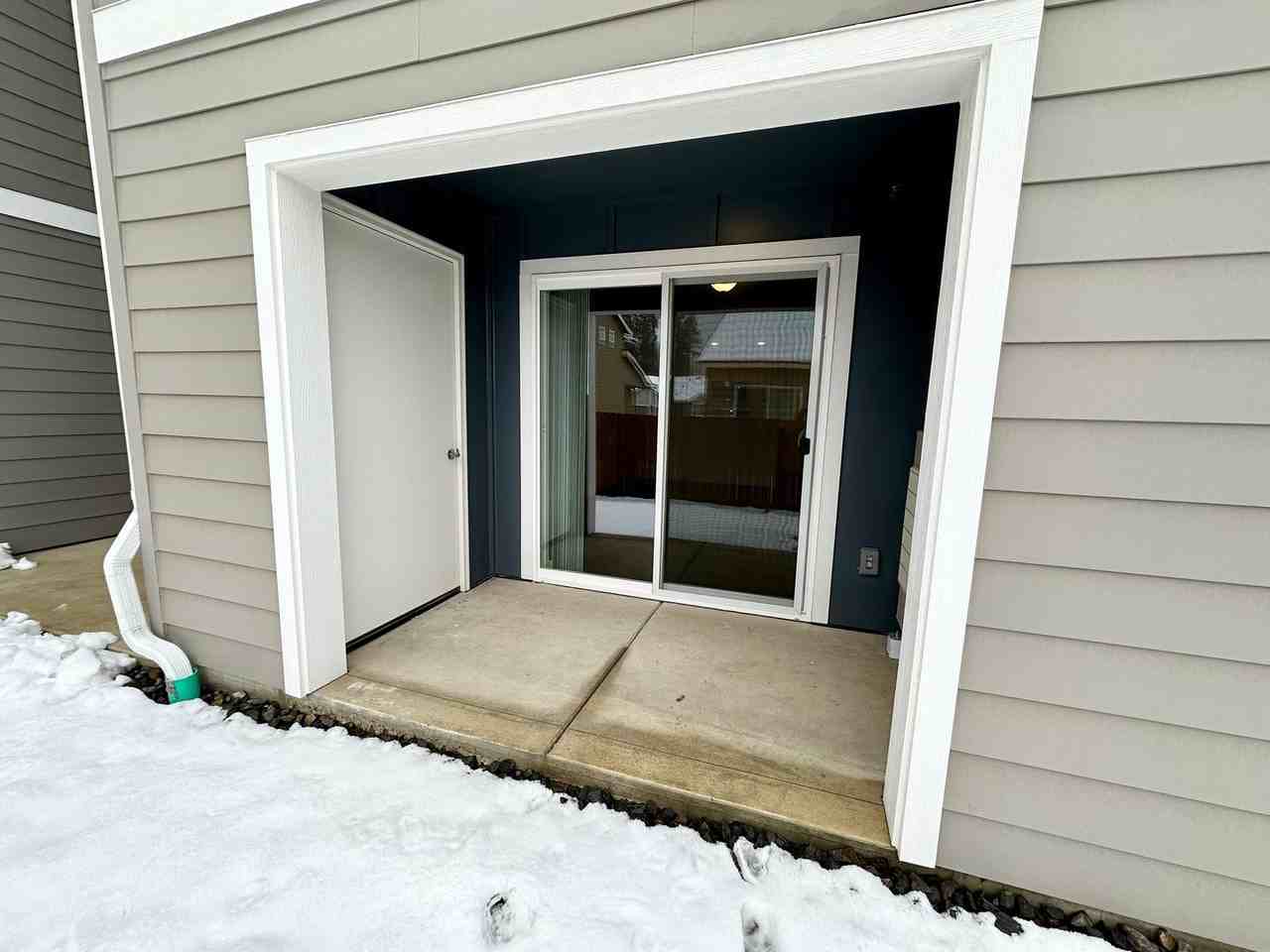 Welcome to Crystal Creek Apartments II, where modern living meets natural beauty! - Photo 4 of 23
