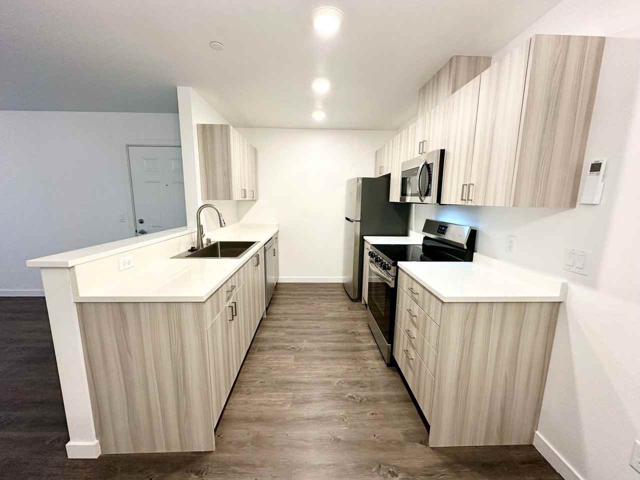 Welcome to Crystal Creek Apartments II, where modern living meets natural beauty! - Photo 7 of 23