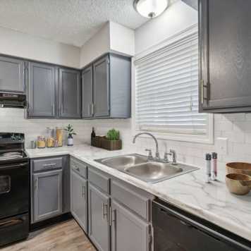 Volunteer Properties 1 of 4