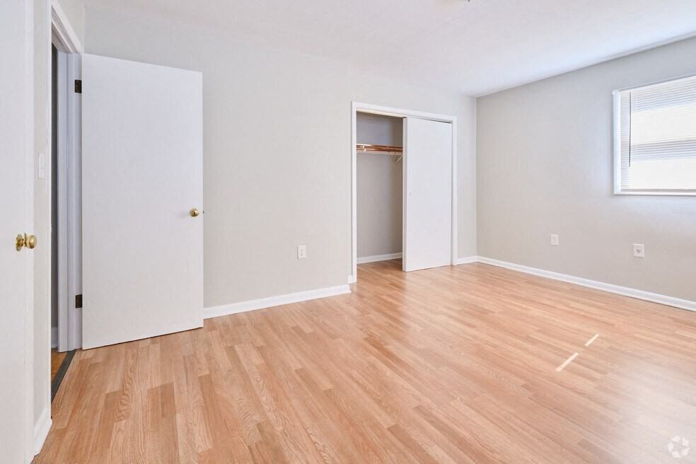 Fay Street Apartments - Photo 7 of 16