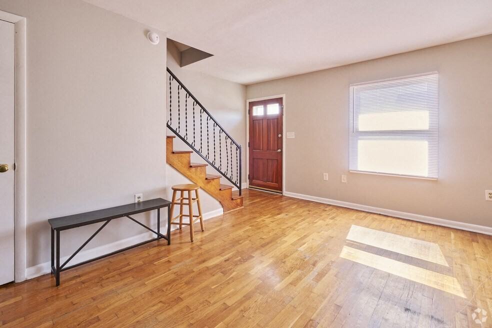 Fay Street Apartments - Photo 6 of 16