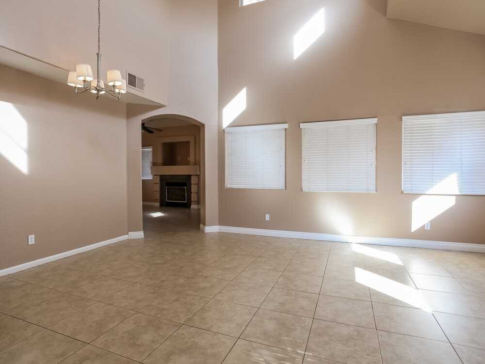 1430 Broad Arrow Dr - Photo 3 of 25