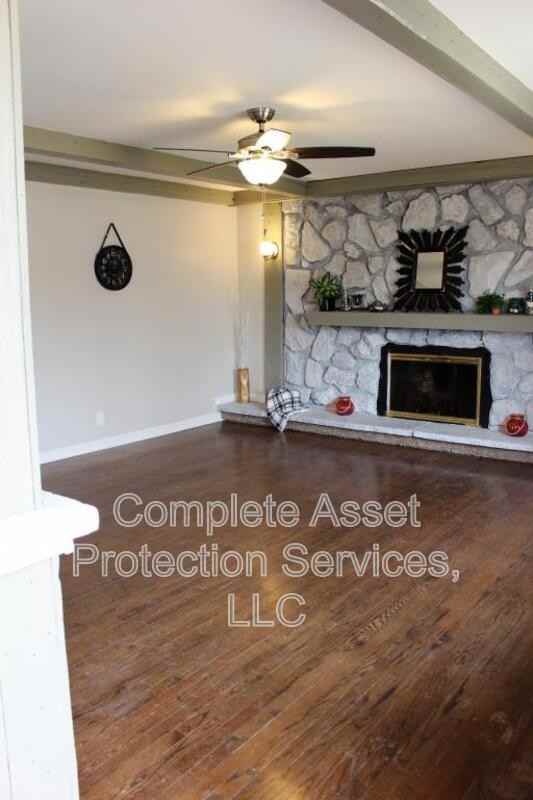 3421 W 77th Pl - Photo 3 of 13