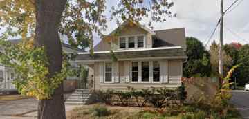 featured image of 1009 N Oneida St