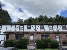 featured image of 184 Wyndale Dr #1