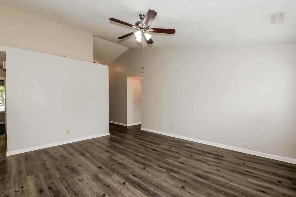 10708 Tanbark Dr - Photo 7 of 16