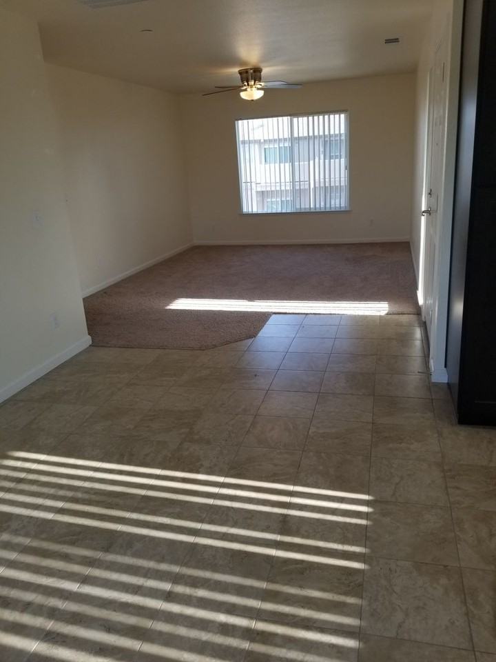 Vista Verde Apartments - Photo 3 of 10