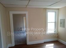 135 Everett St #UPPER - Photo 1 of 1