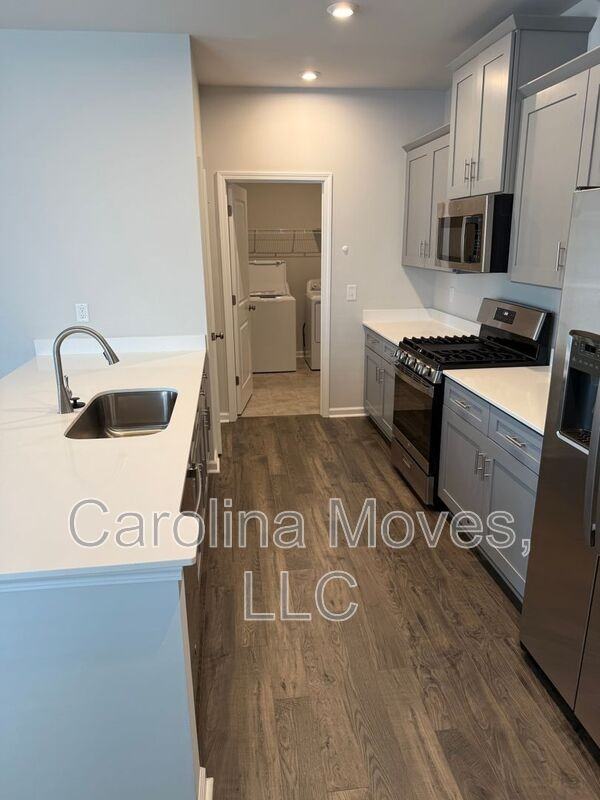 417 Mariene Dr - Photo 5 of 23