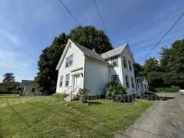 featured image of 166 Old Amherst Rd