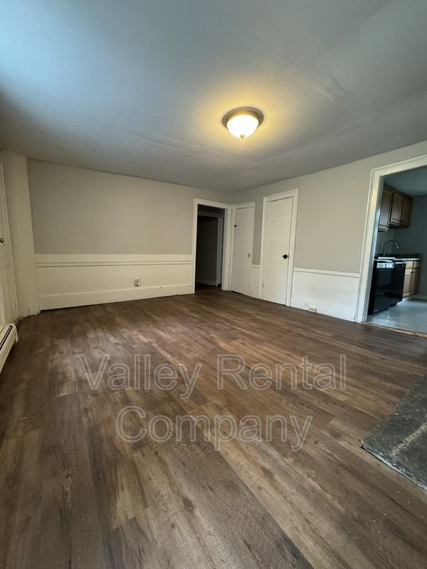 130 West St - Photo 2 of 15