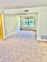 2517 Hydraulic Rd - Photo 1 of 1