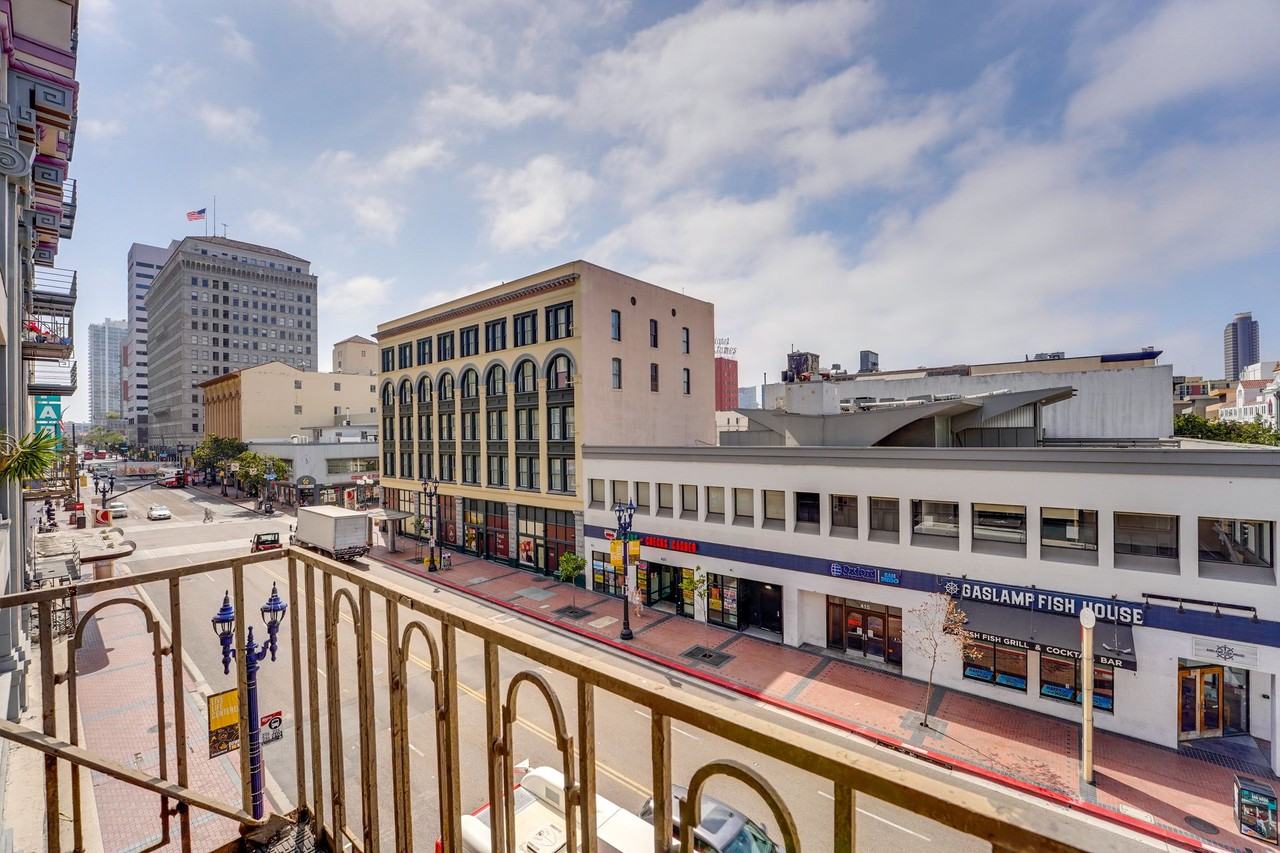 Viridian Lofts - Photo 4 of 10