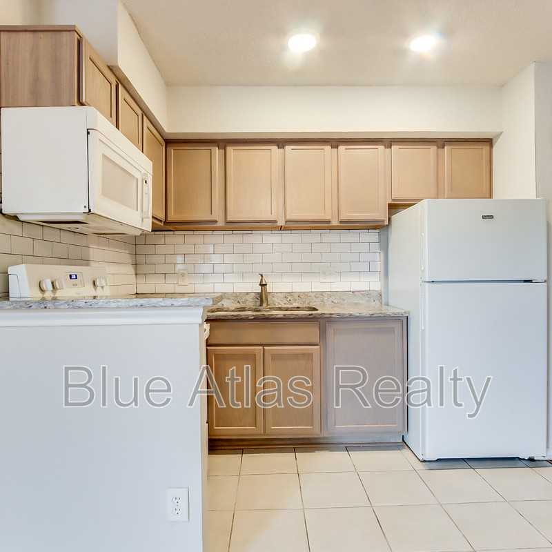 9809 Walnut St #306 - Photo 5 of 17