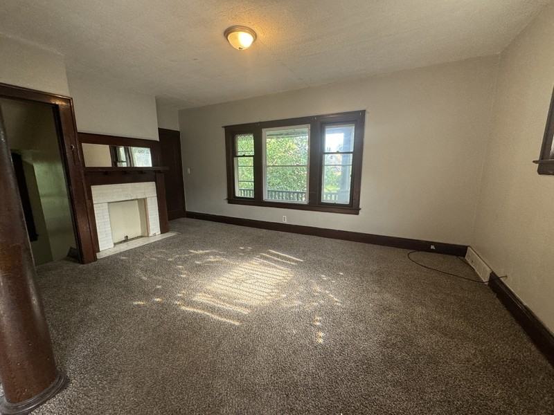 2 Yale Ave - Photo 2 of 8