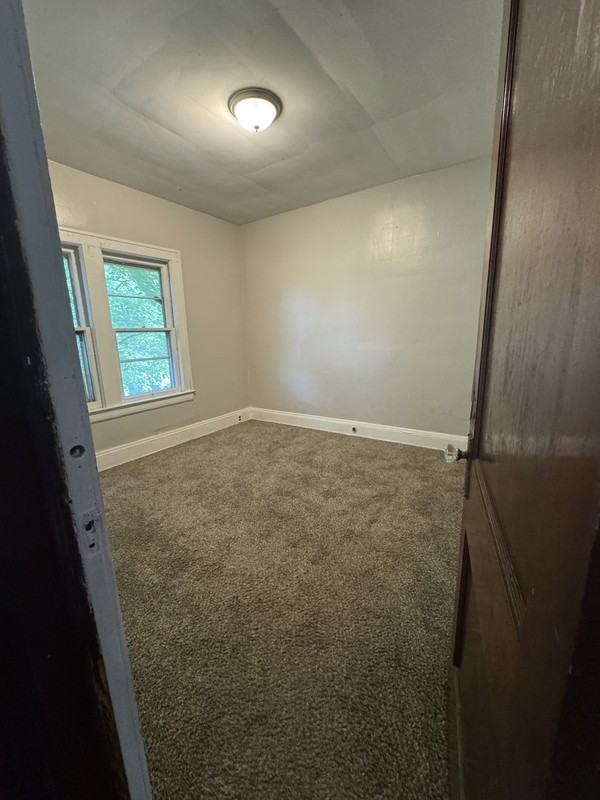 2 Yale Ave - Photo 6 of 8