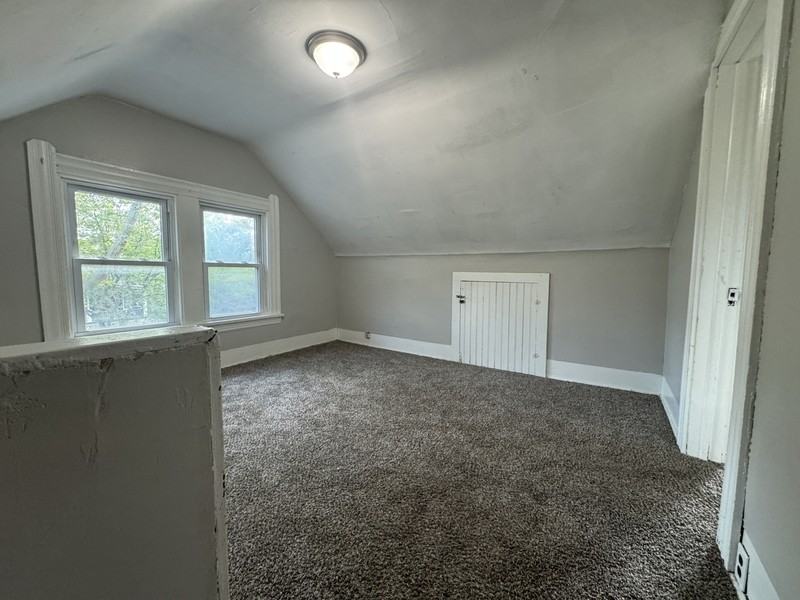 2 Yale Ave - Photo 7 of 8