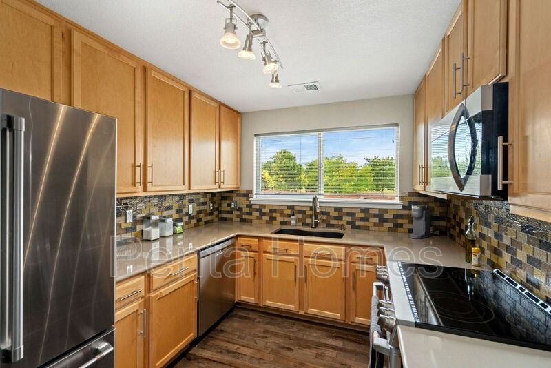 4635 Hahns Peak Dr #204 - Photo 3 of 24