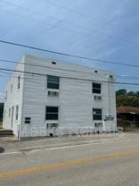 405 29th St W #B - Photo 1 of 1