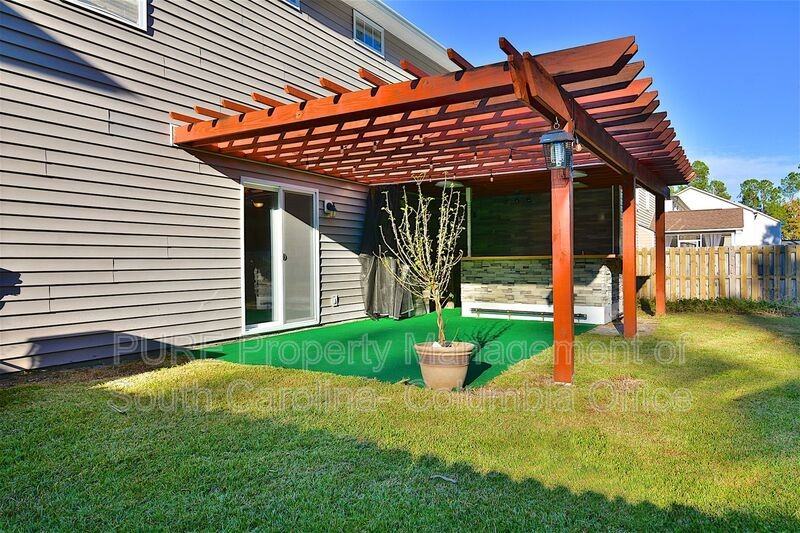 252 Seabiscuit Ln - Photo 2 of 24