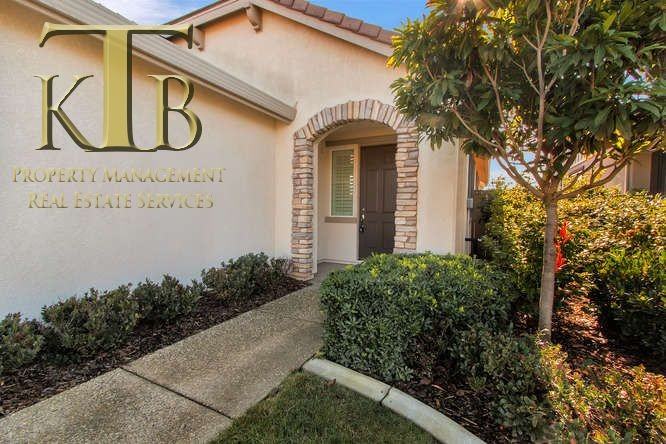 7556 Chatsworth Cir - Photo 2 of 22